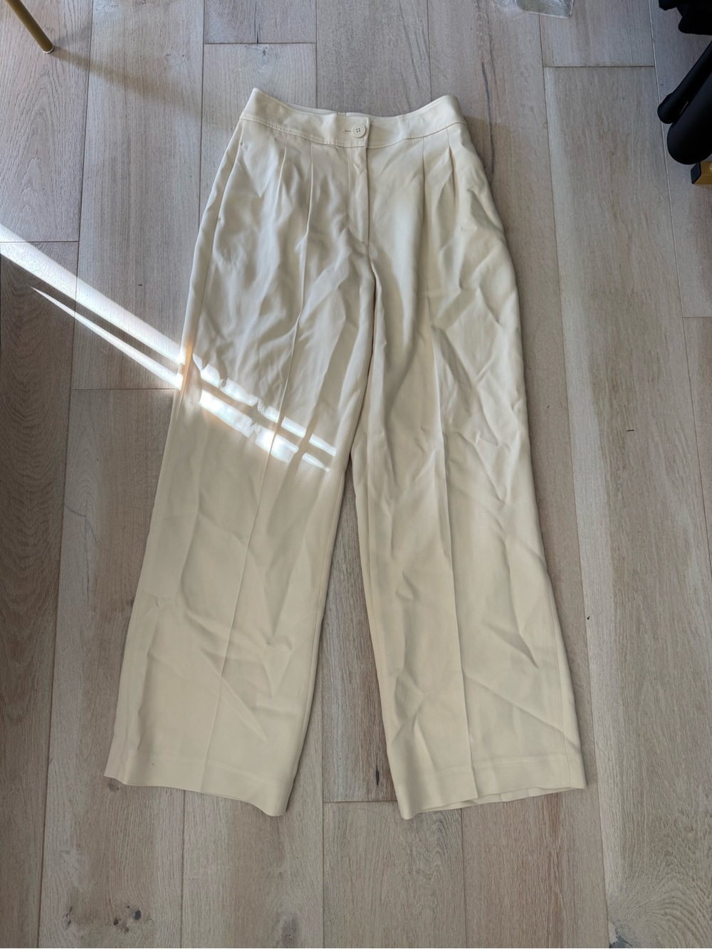 NWT Elie Tahari Cream Wide Leg Trouser Pants / Size 4